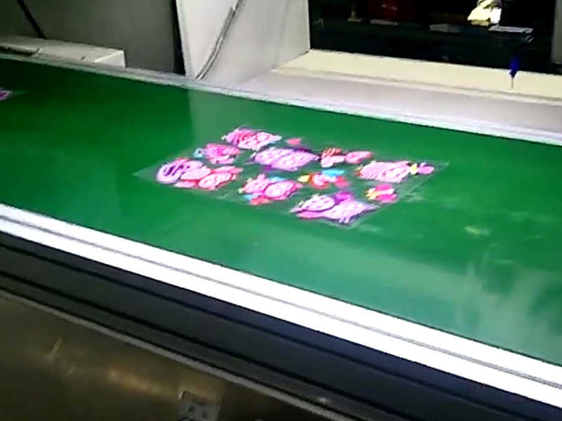 水晶貼在線視覺點膠機視頻