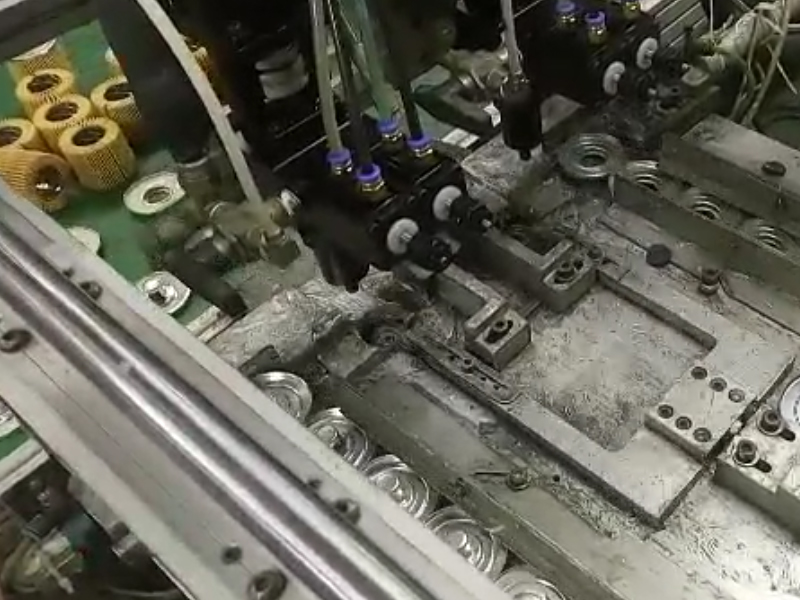 濾清器端蓋雙供膠系統灌膠機視頻